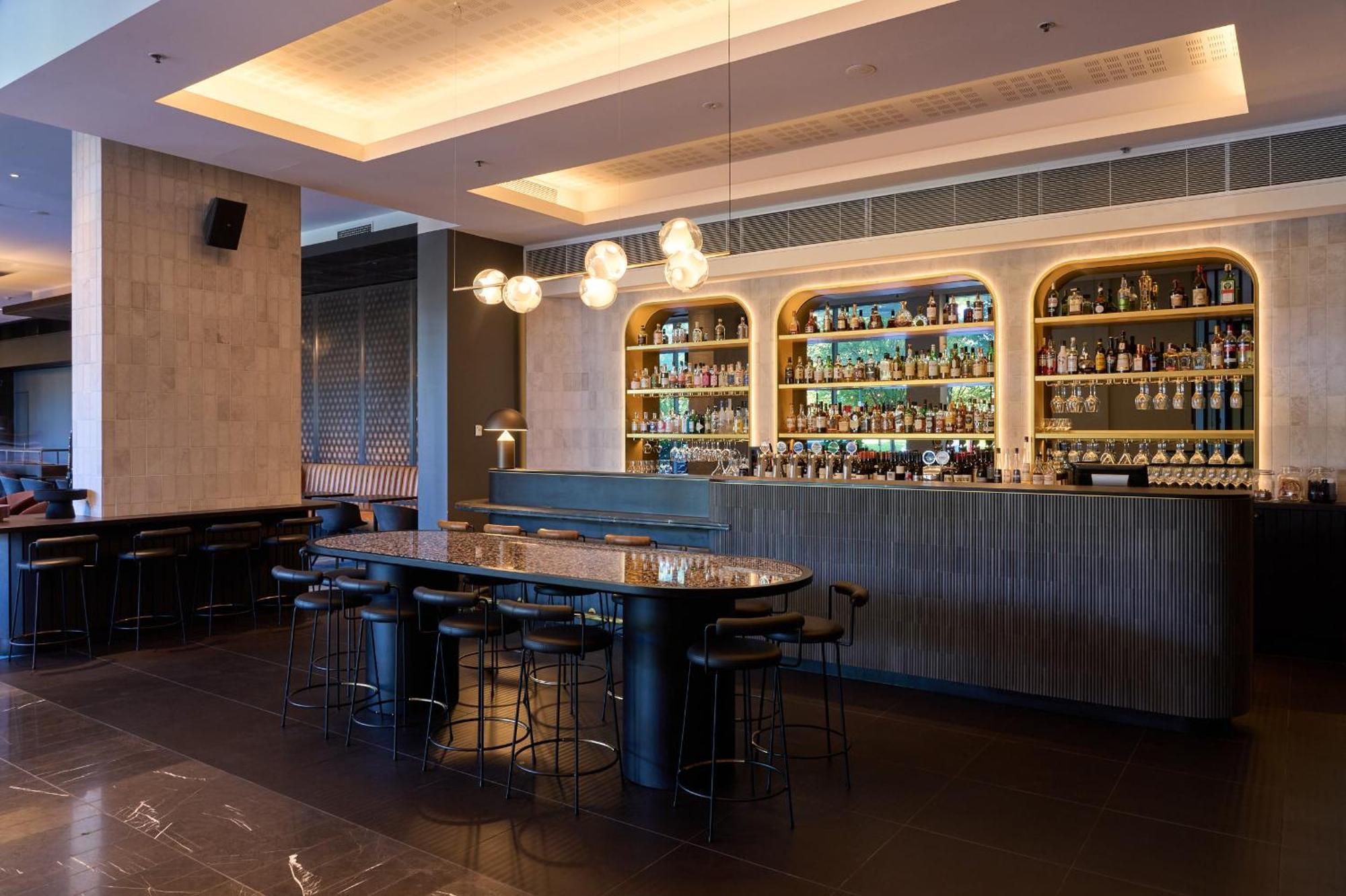 ホテル プルマン アデレード エクステリア 写真 The bar at the 1919